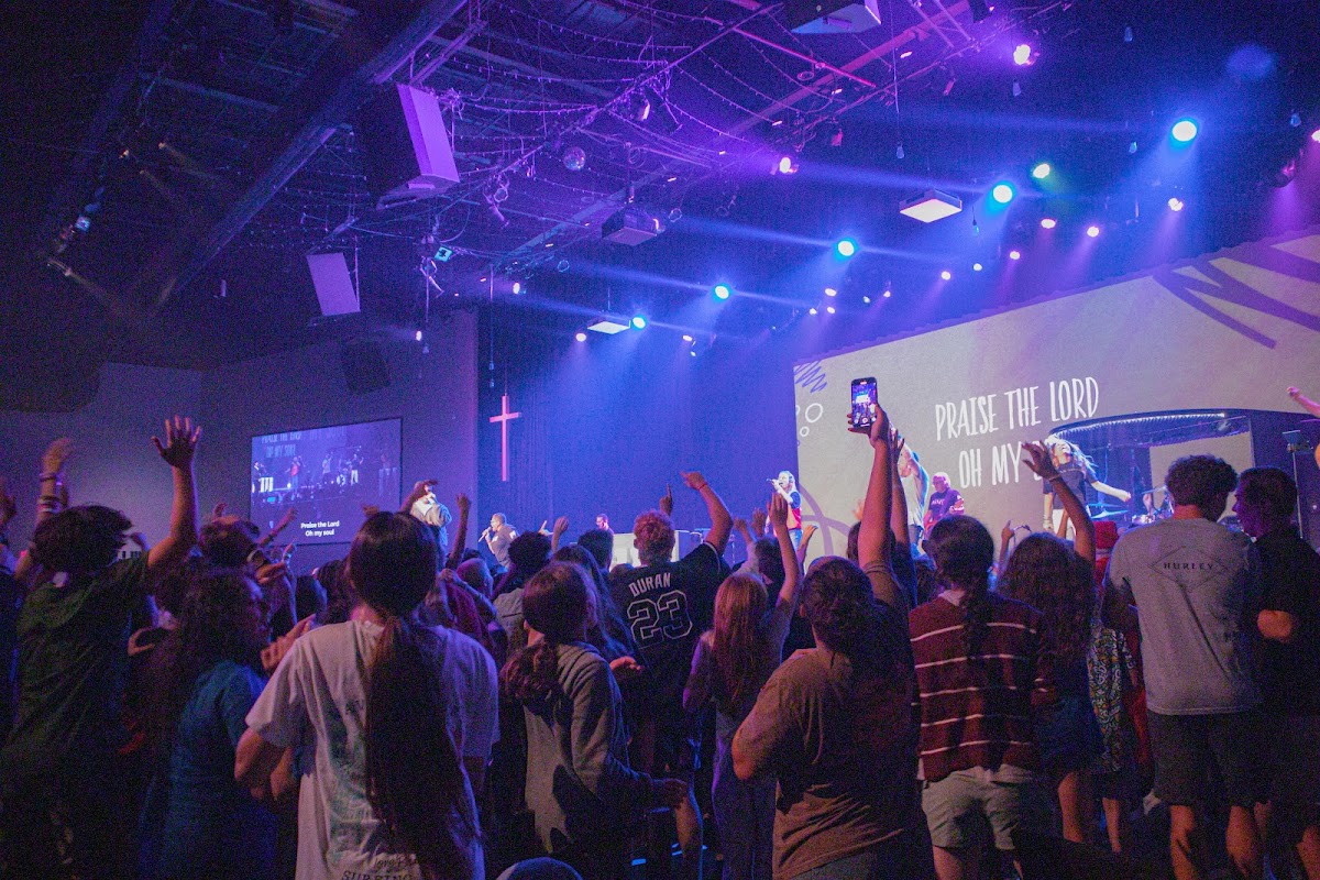 Woodland Community Church in Lakewood Ranch, FL