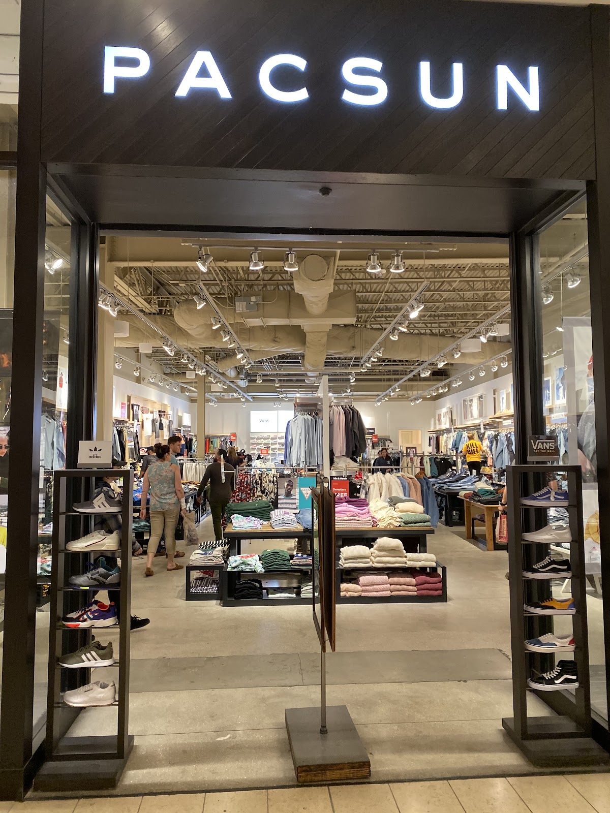 PacSun in Lakewood Ranch, FL