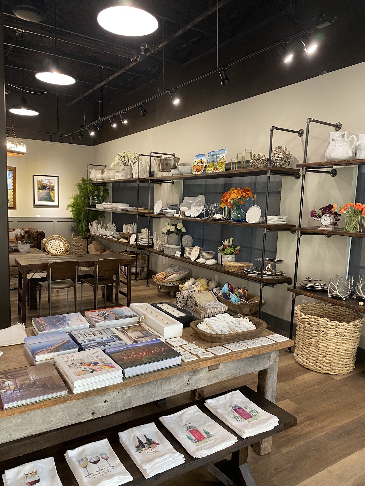 Via la Casa | Coffee & Wine Bar in Lakewood Ranch, FL