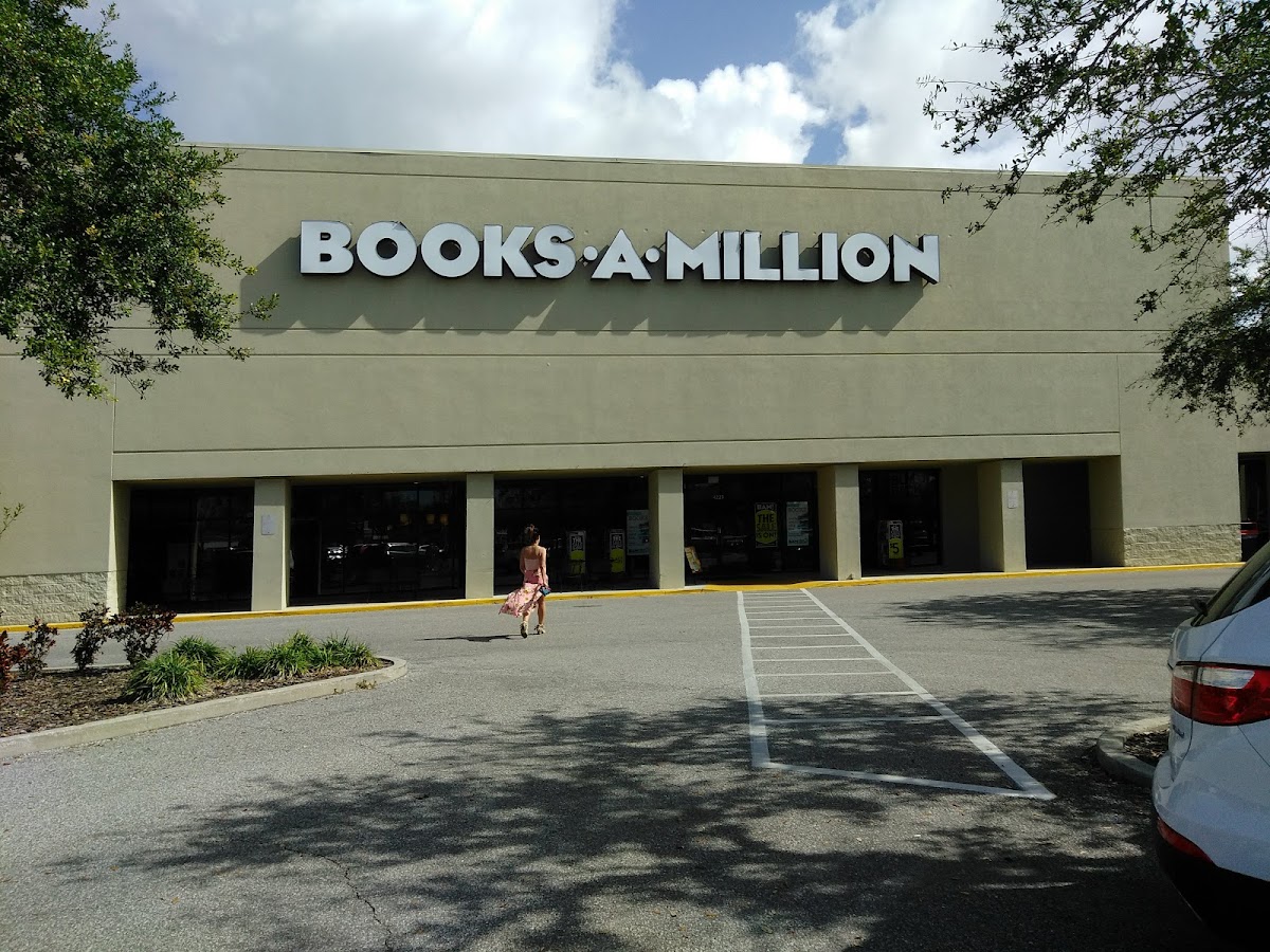 Books-A-Million in Lakewood Ranch, FL