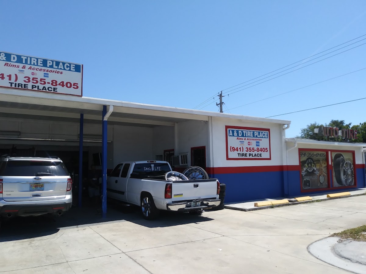 Tire Place Auto Center in Lakewood Ranch, FL