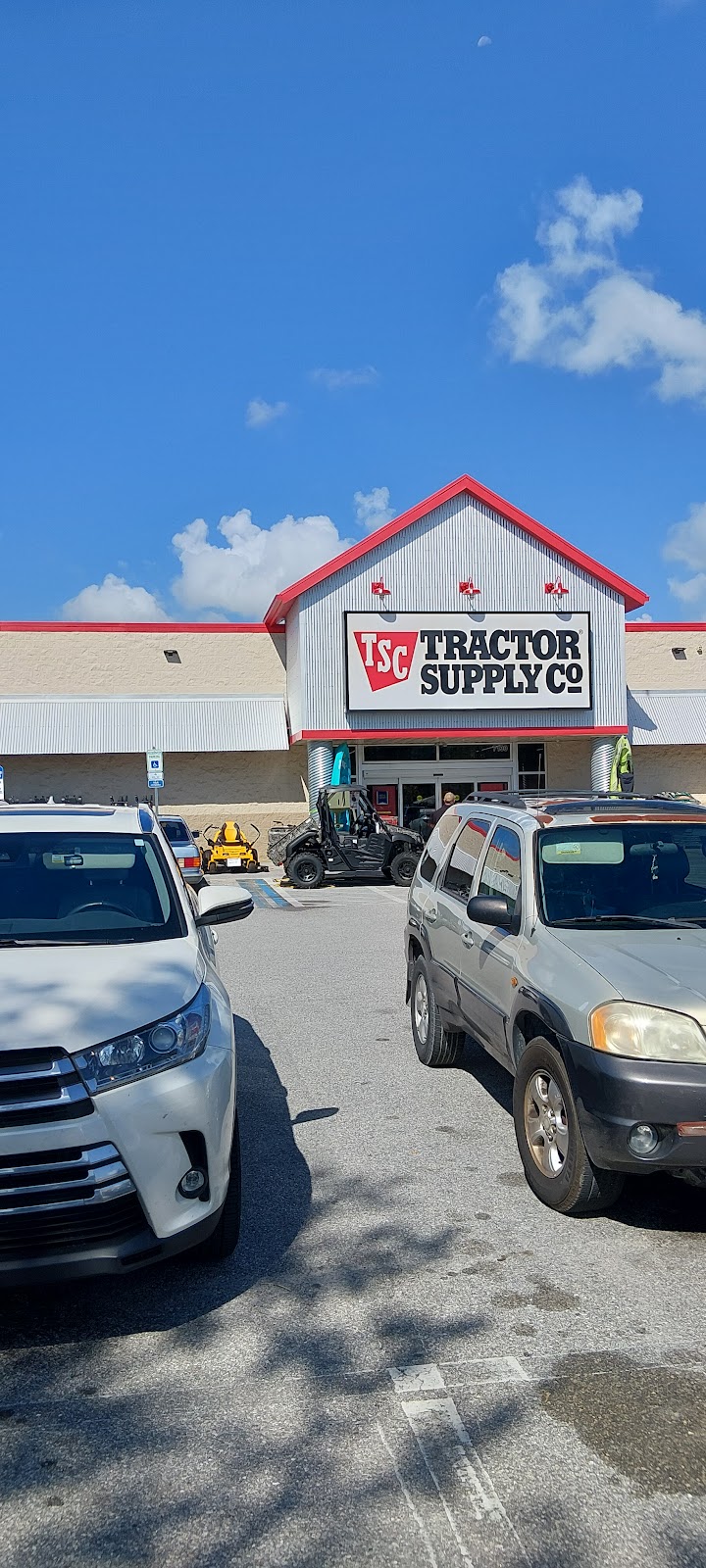 Tractor Supply Co. in Lakewood Ranch, FL