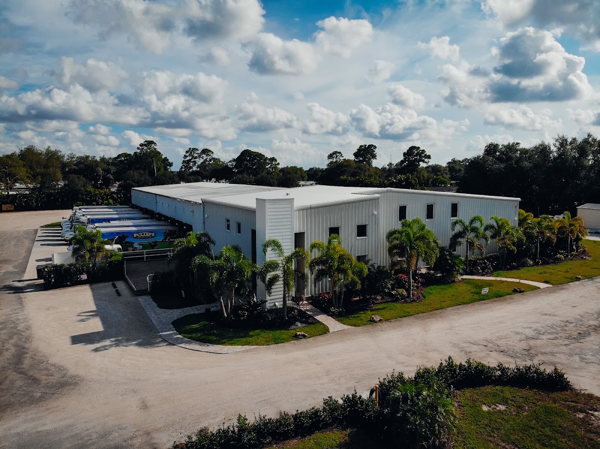 Sutters Quality Foods in Lakewood Ranch, FL