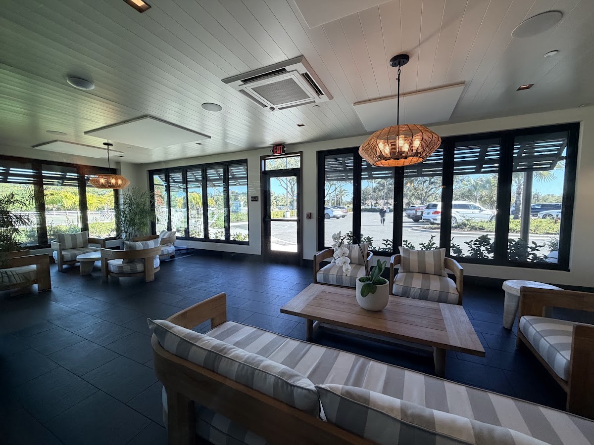 131 MAIN Restaurant in Lakewood Ranch, FL