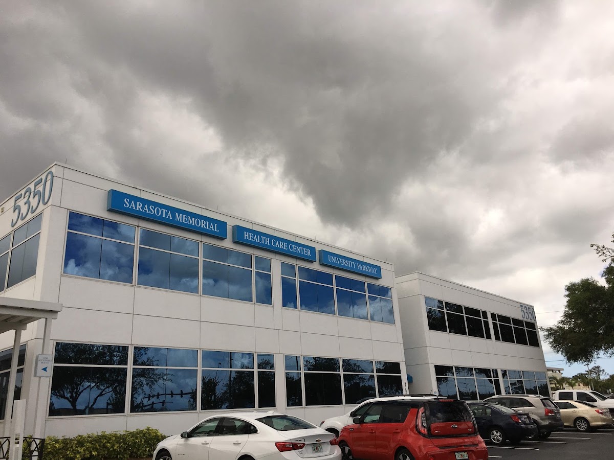 First Physicians Group in Lakewood Ranch, FL