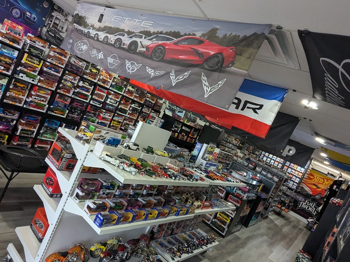 Gearhead Gallery in Lakewood Ranch, FL