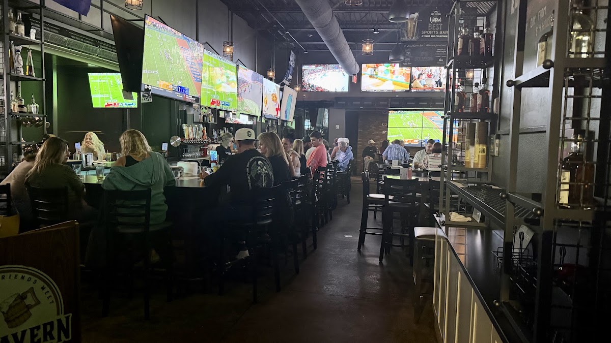 Ed's Tavern 64 in Lakewood Ranch, FL