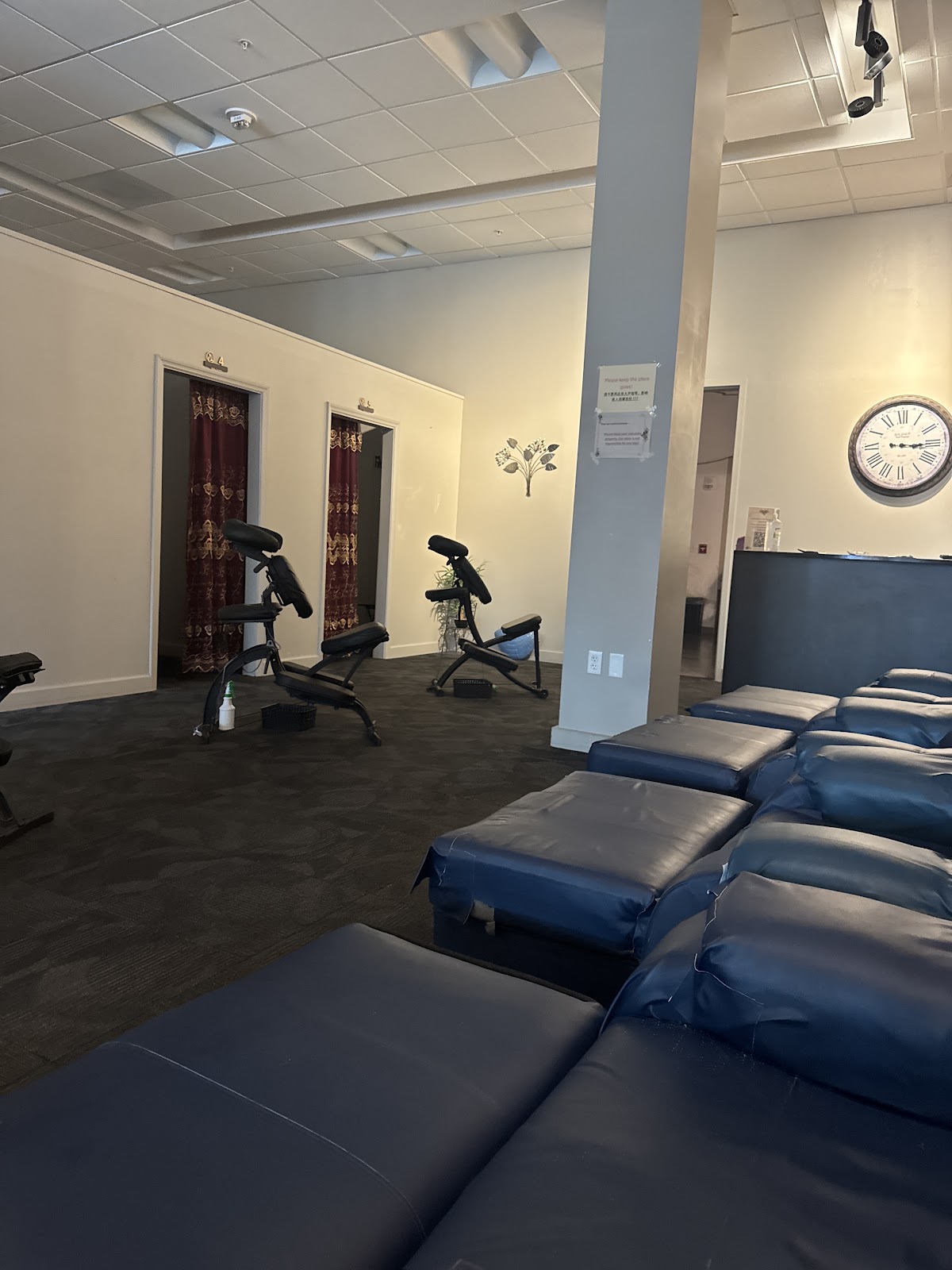 Relax Spa Massage in UTC Mall in Lakewood Ranch, FL