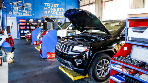 Express Oil Change & Tire Engineers in Lakewood Ranch, FL