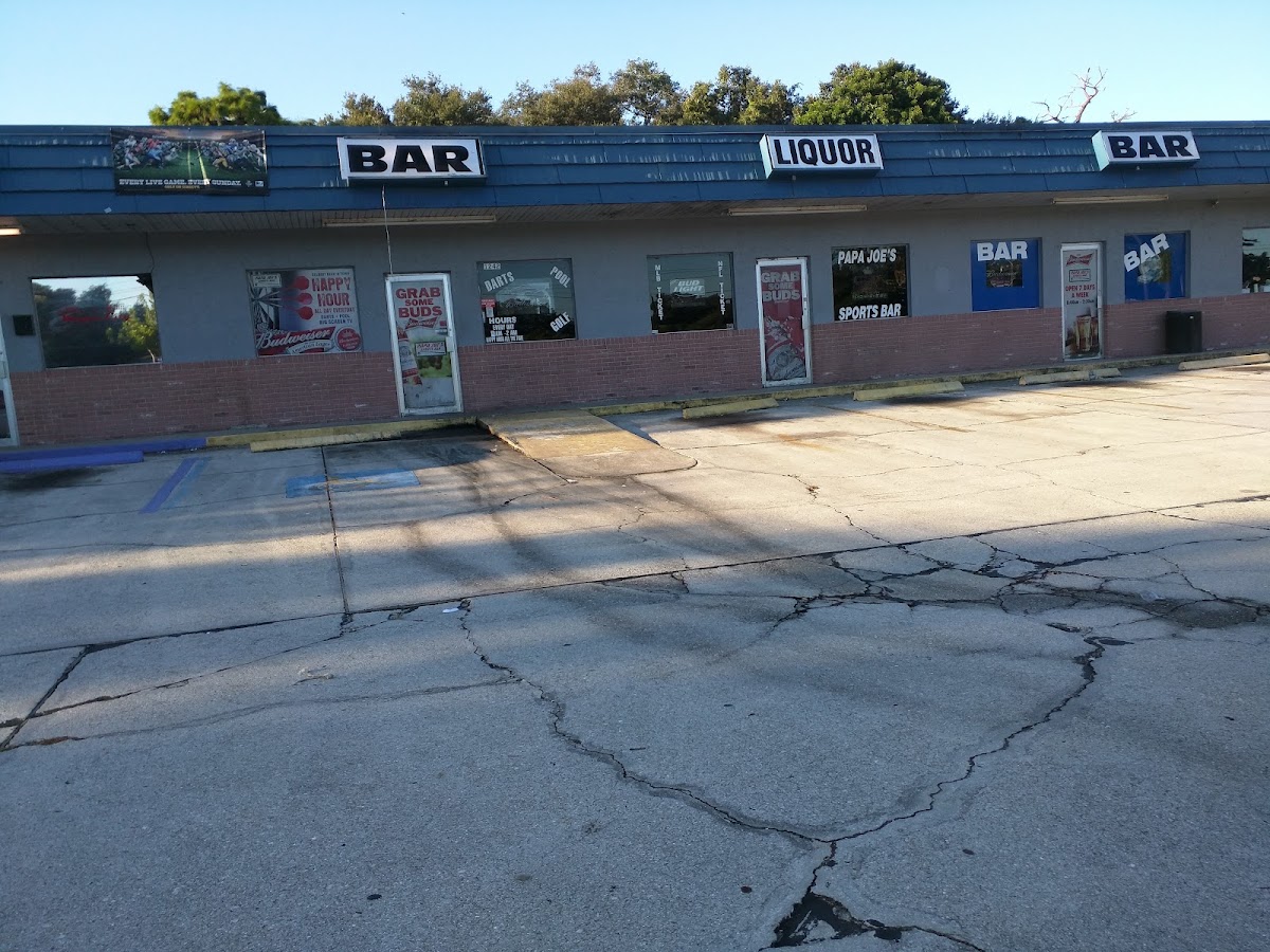 Papa Joes Sports Bar Inc in Lakewood Ranch, FL