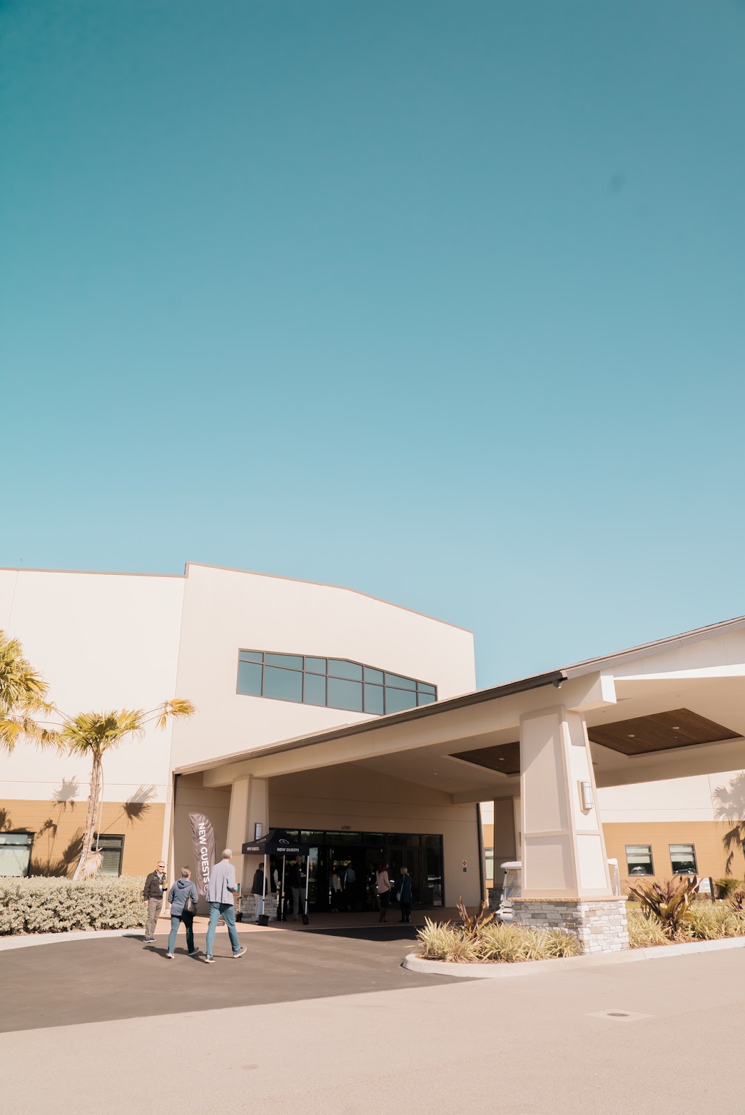 Grace Community Church: Lakewood Ranch Campus (LWRC) in Lakewood Ranch, FL