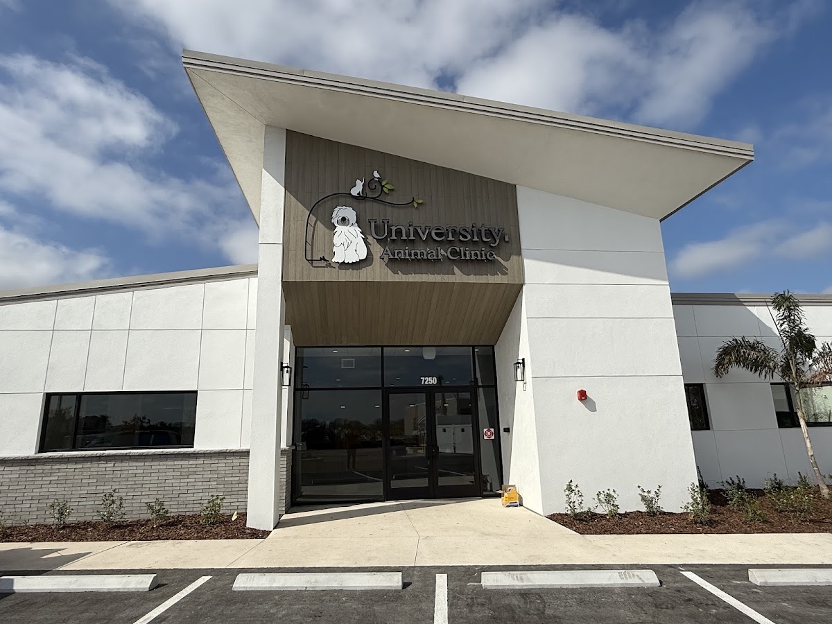 University Animal Clinic in Lakewood Ranch, FL
