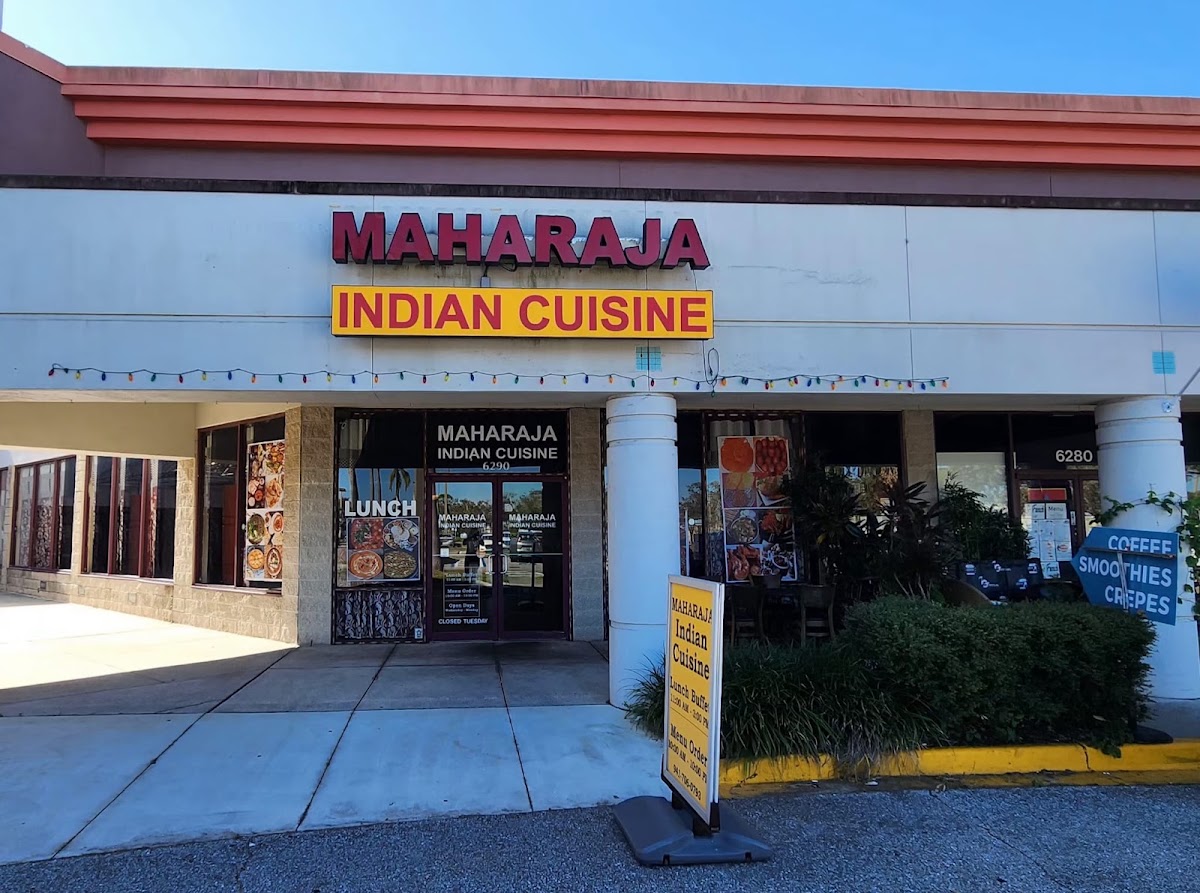 Maharaja Indian Cuisine in Lakewood Ranch, FL