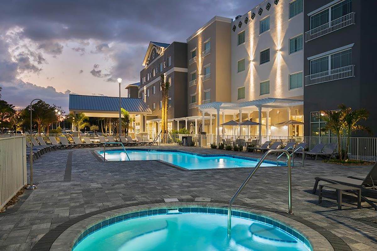 Carlisle Inn & Conference Center Sarasota in Lakewood Ranch, FL
