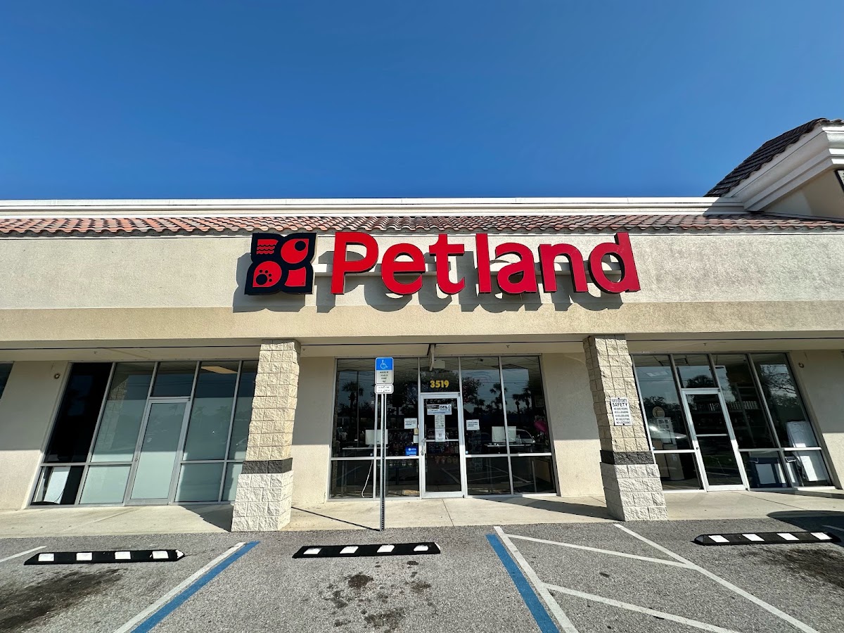 Petland Bradenton in Lakewood Ranch, FL