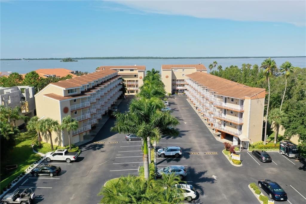 Beso Del Sol Resort in Lakewood Ranch, FL