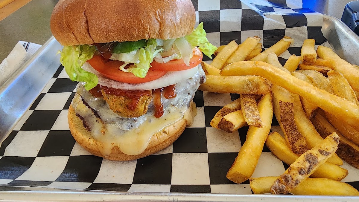 Bonnie Jean Grill in Lakewood Ranch, FL