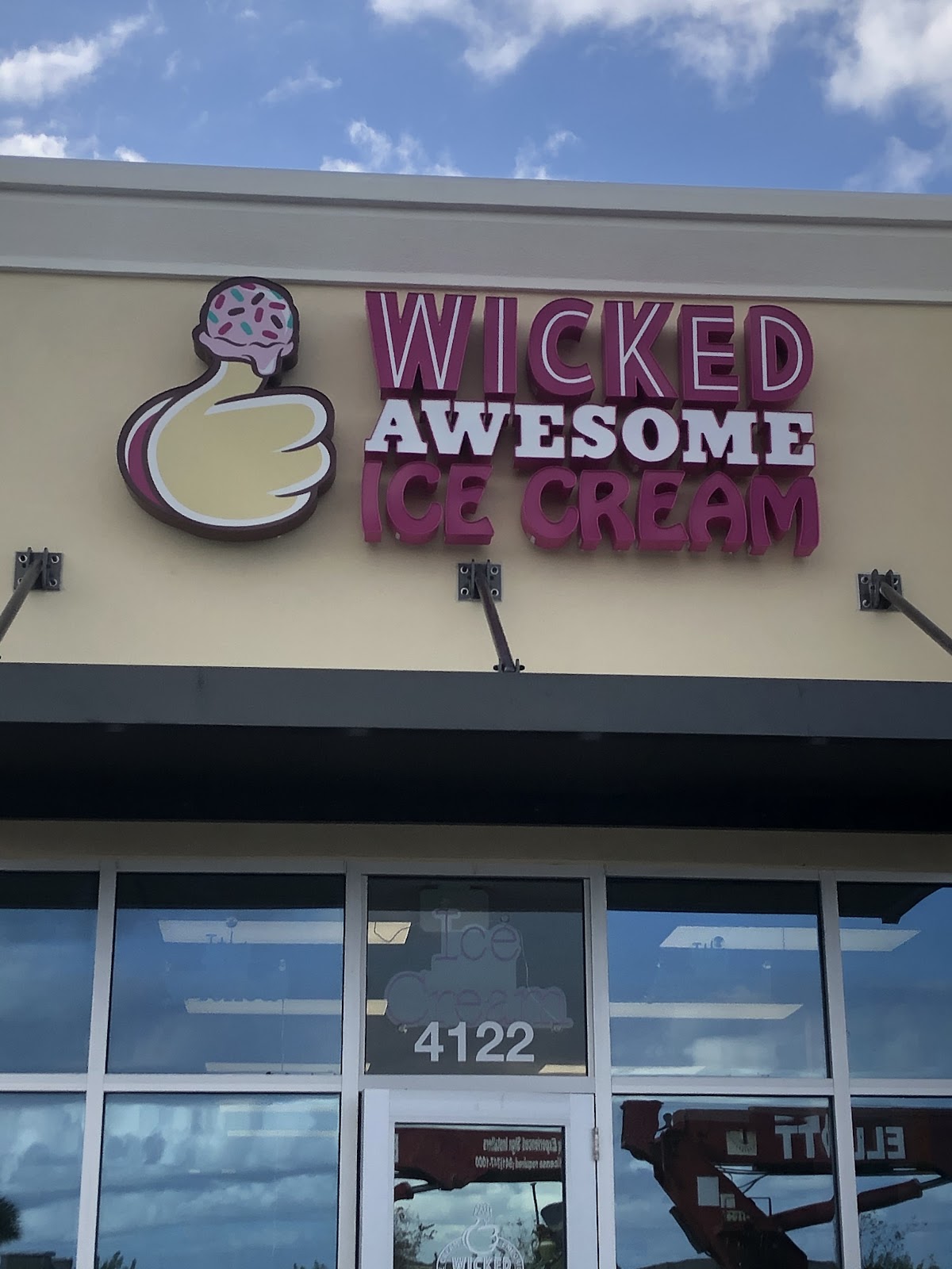 Wicked Awesome Ice Cream Emporium in Lakewood Ranch, FL