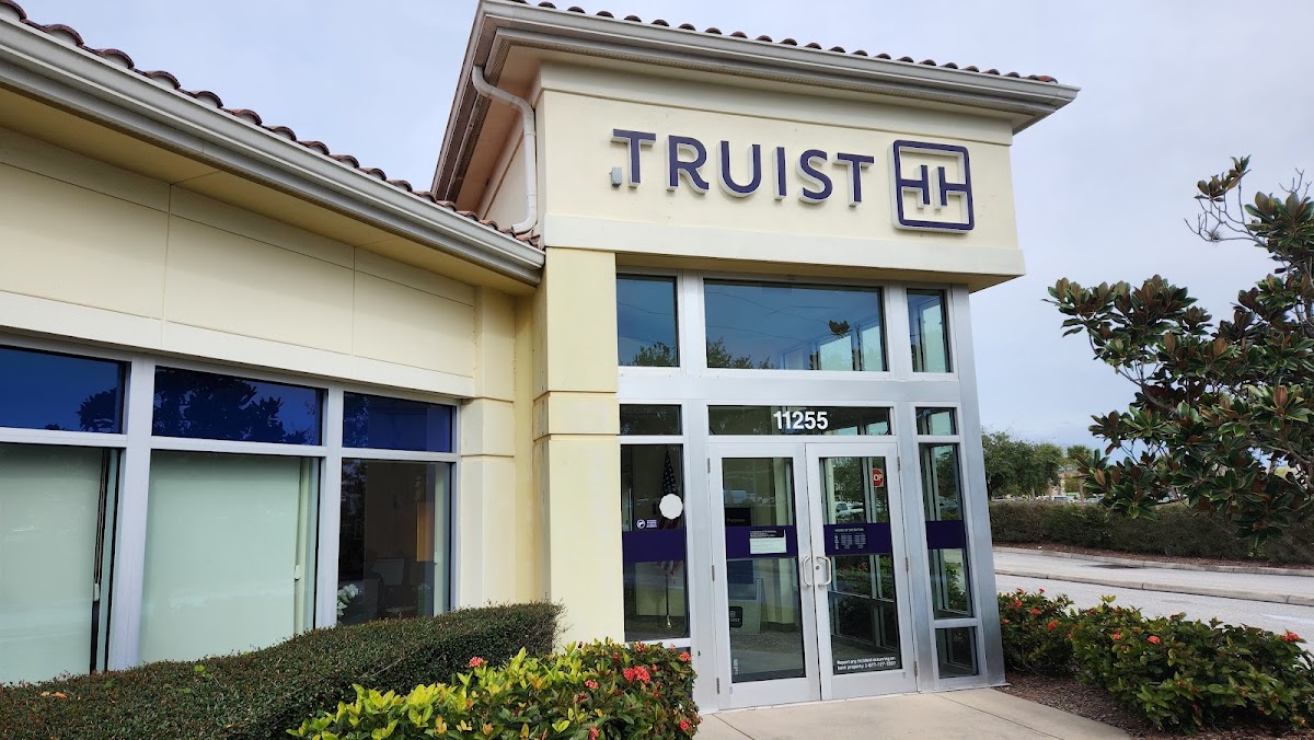 Truist in Lakewood Ranch, FL