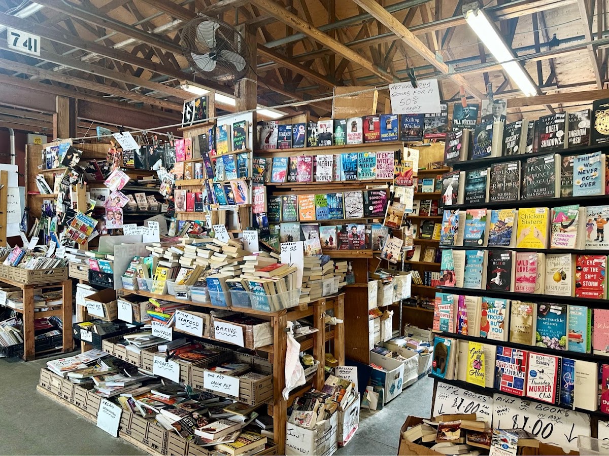 The Book man in Lakewood Ranch, FL