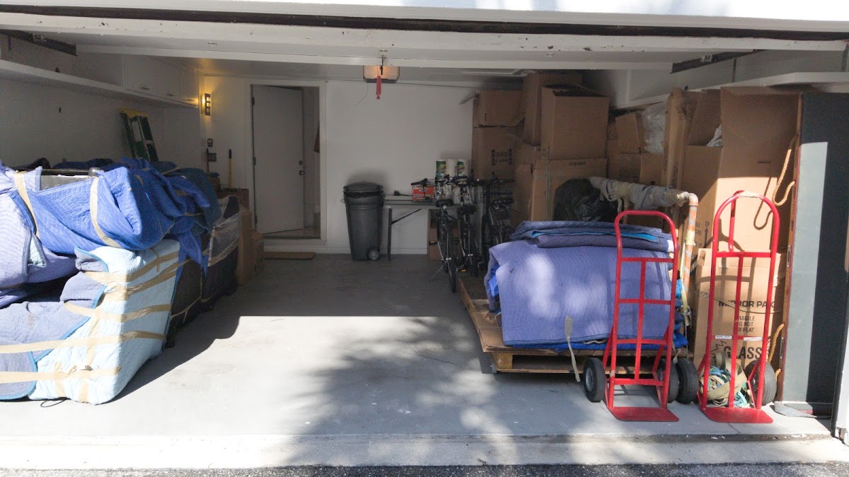 Davi & Valenti Movers in Lakewood Ranch, FL