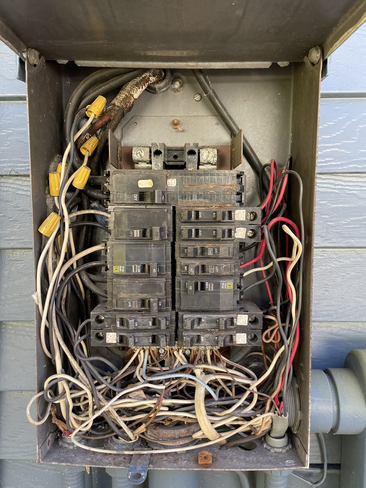 BJ Electrical Service llc in Lakewood Ranch, FL