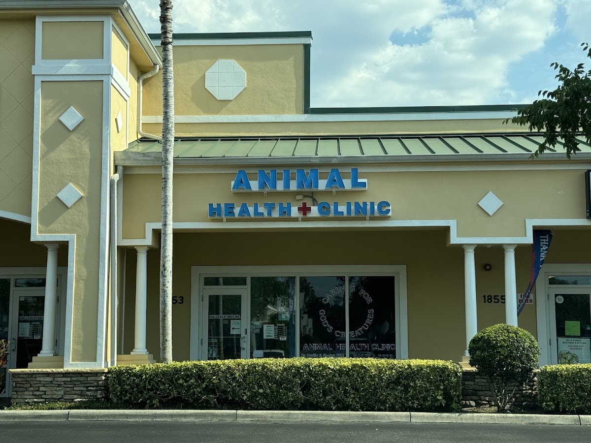Covenant Animal Clinic in Lakewood Ranch, FL