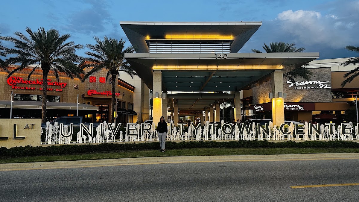 Apple University Town Center in Lakewood Ranch, FL
