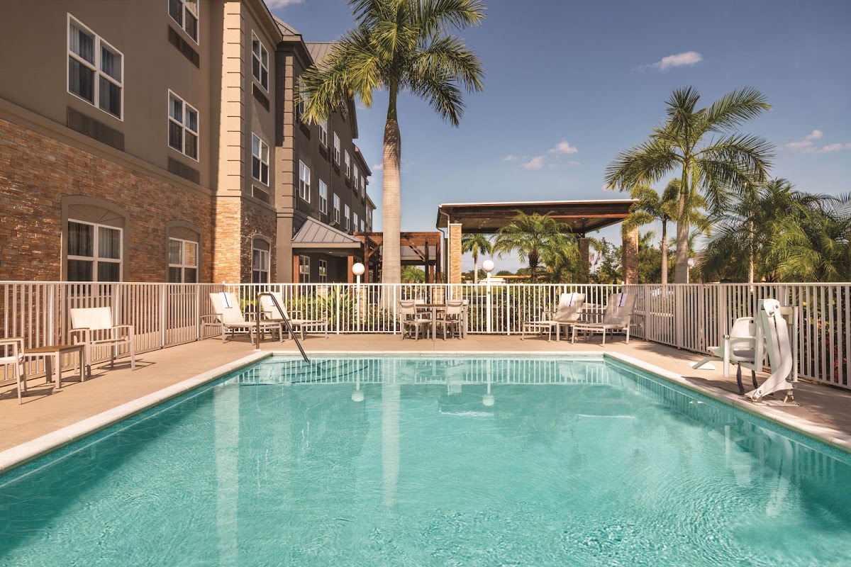 Country Inn & Suites by Radisson, Bradenton-Lakewood Ranch, FL in Lakewood Ranch, FL
