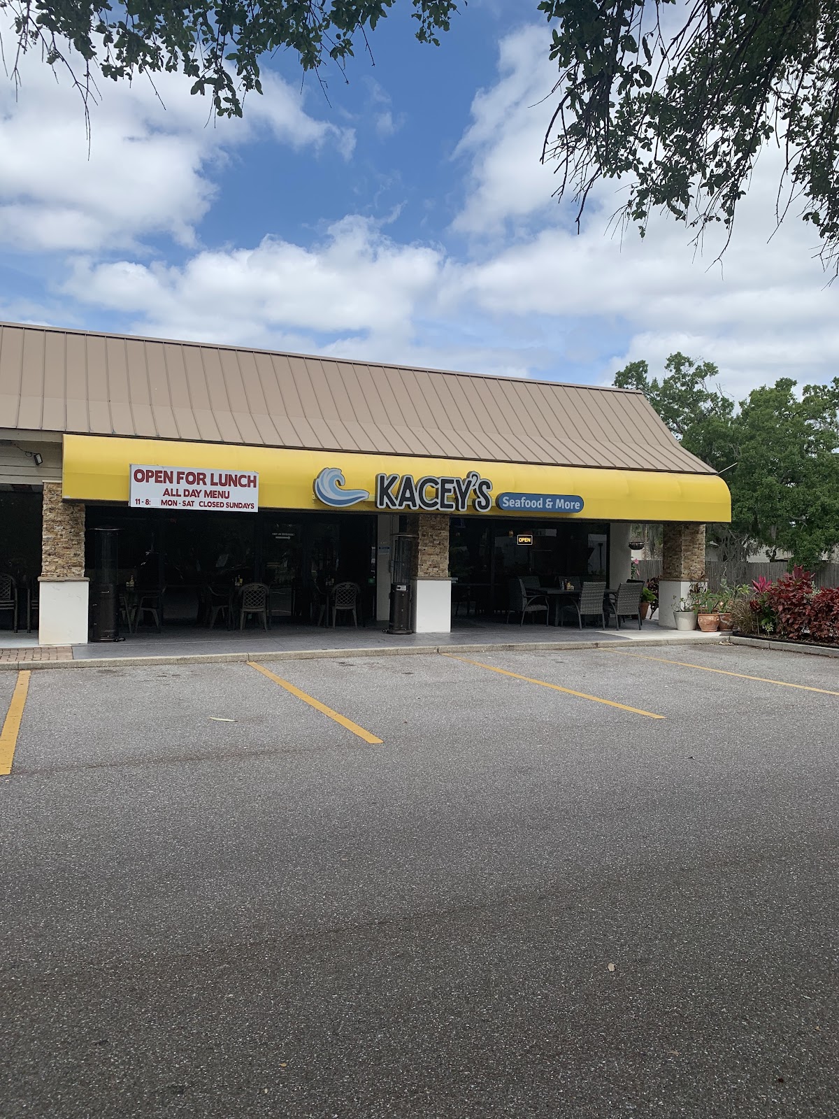 Kacey’s Seafood & More - Lockwood in Lakewood Ranch, FL