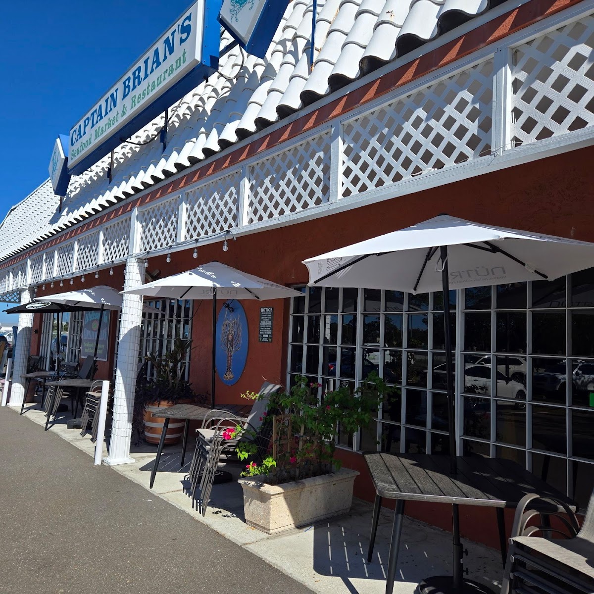 Captain Brian's Seafood Market & Restaurant in Lakewood Ranch, FL
