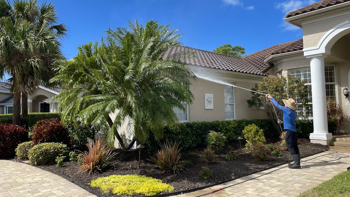 Fidelity Pressure Washing Sarasota in Lakewood Ranch, FL