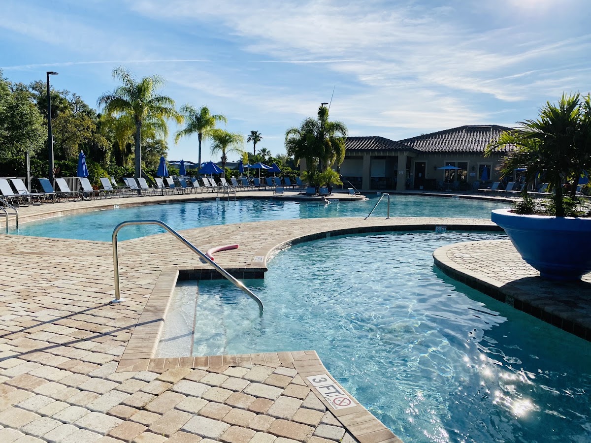 Smiley Pool Services in Lakewood Ranch, FL