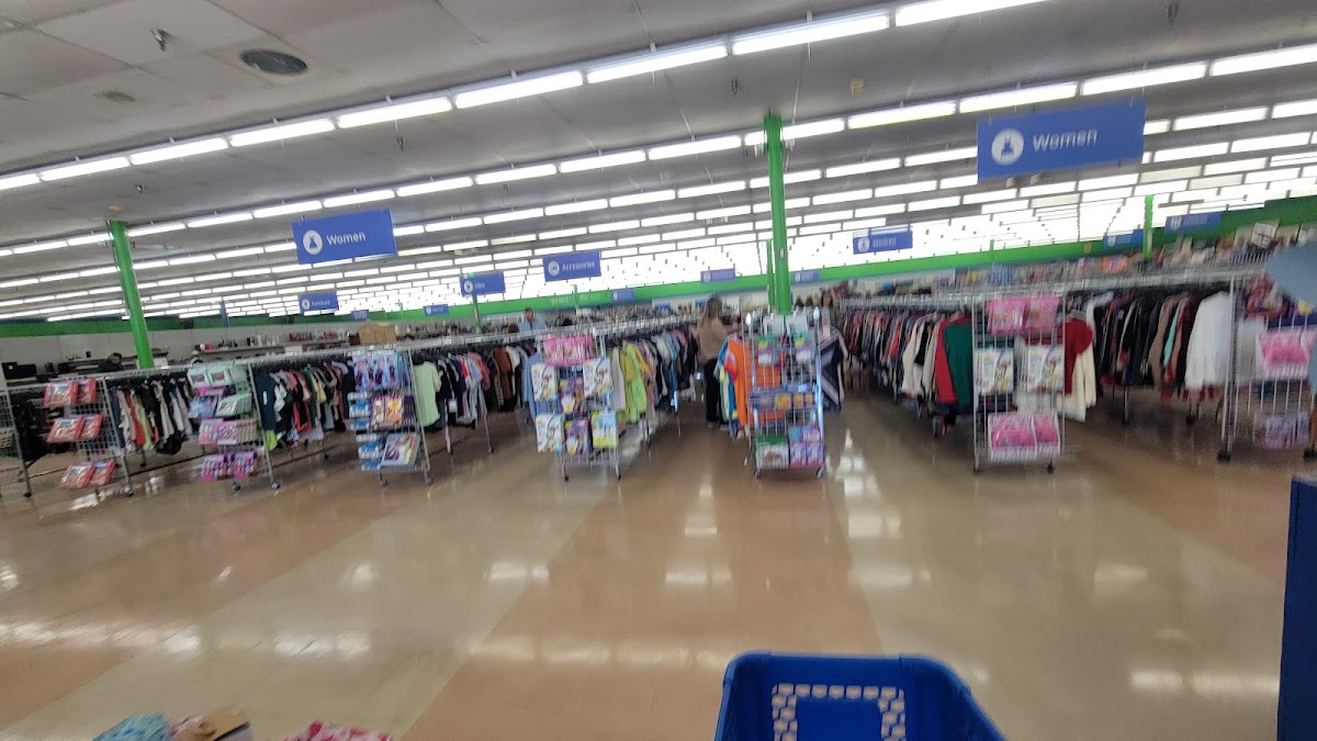 Goodwill Donation Center - Lakewood Ranch Town Center in Lakewood Ranch, FL