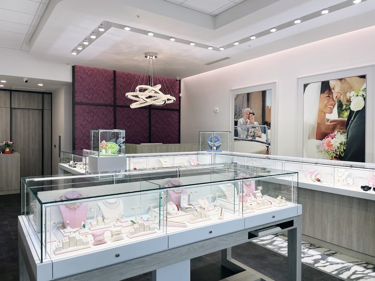 Cileone Jewelers in Lakewood Ranch, FL