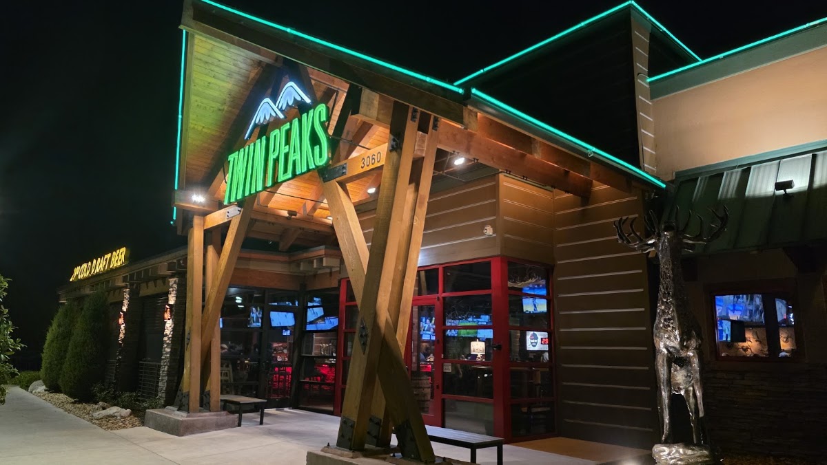 Twin Peaks in Lakewood Ranch, FL
