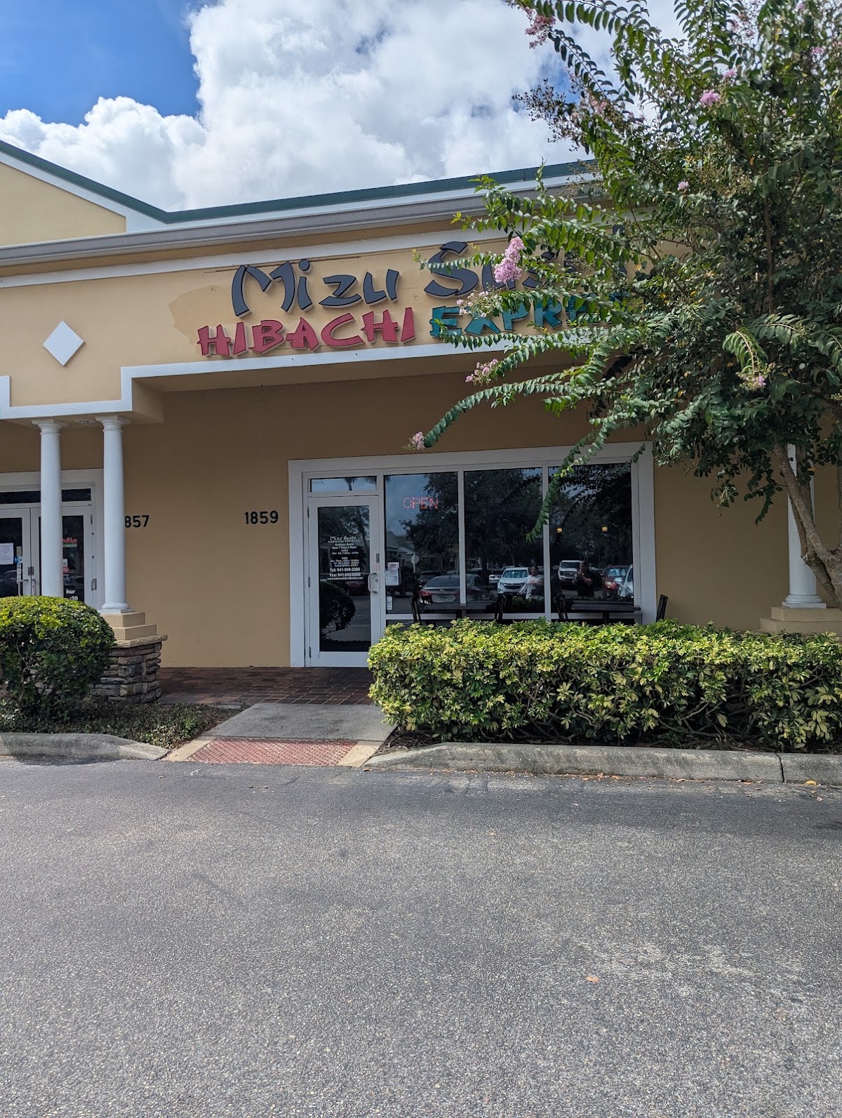 Mizu Sushi & Hibachi Express in Lakewood Ranch, FL