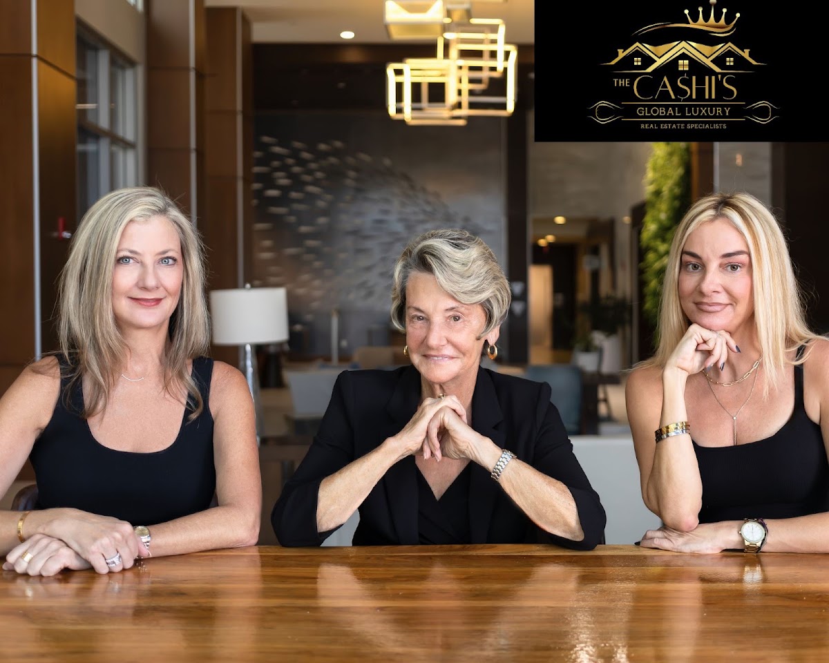 The Cashis-Tami, Lori & Paula in Lakewood Ranch, FL