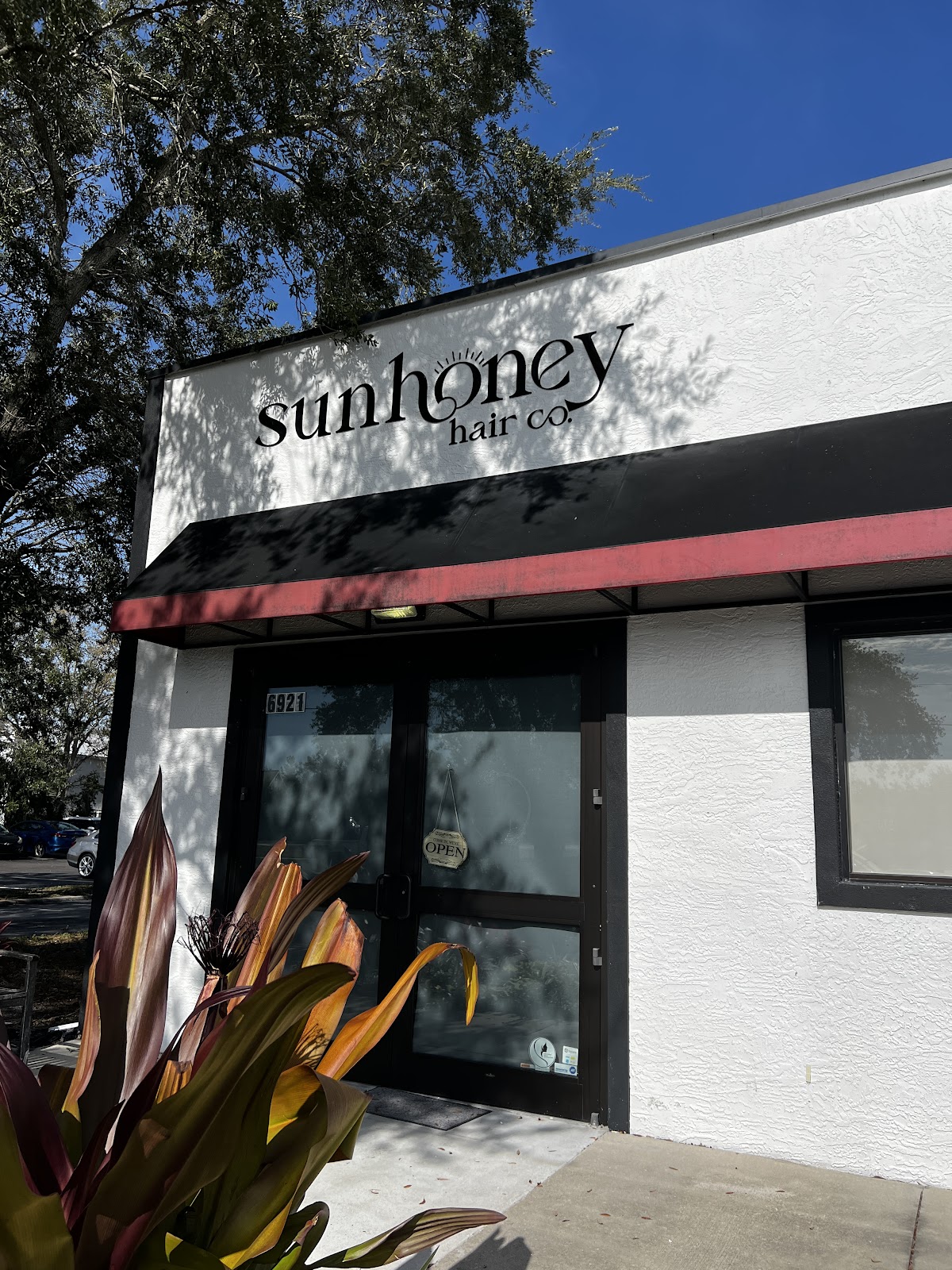 Sunhoney Hair co. in Lakewood Ranch, FL