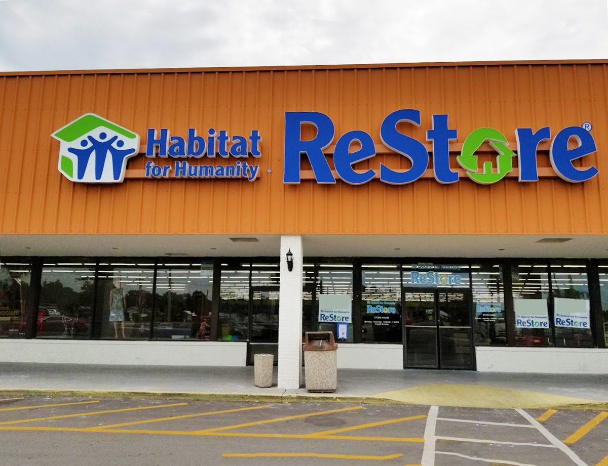 Manatee Habitat Restore in Lakewood Ranch, FL