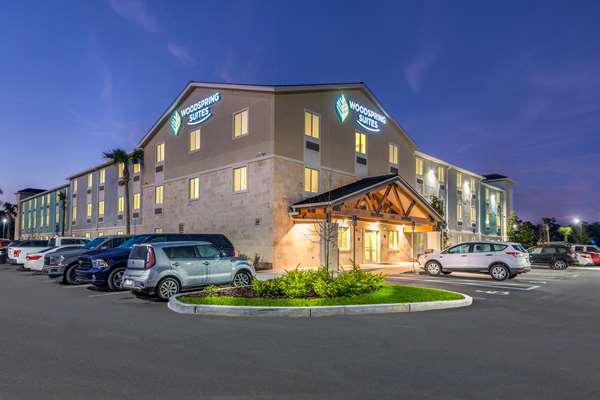 WoodSpring Suites Bradenton in Lakewood Ranch, FL