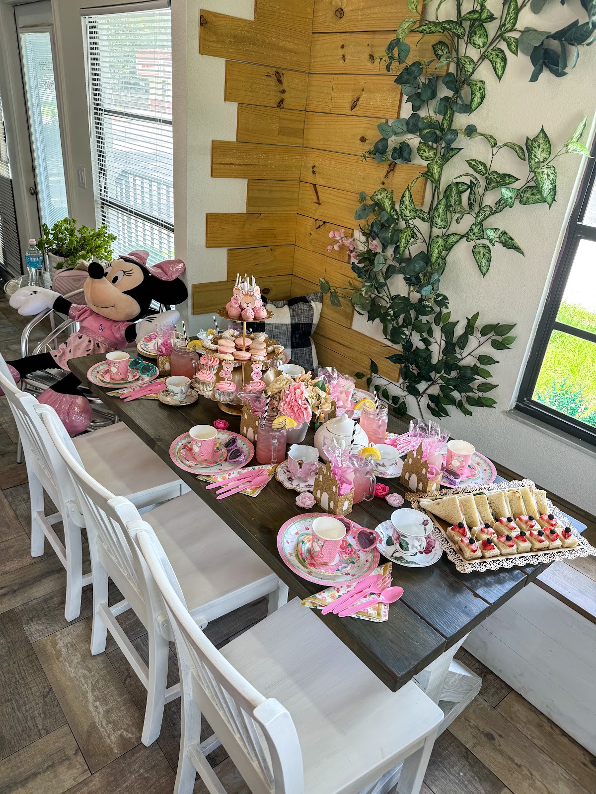 EuroCrave Bakery in Lakewood Ranch, FL