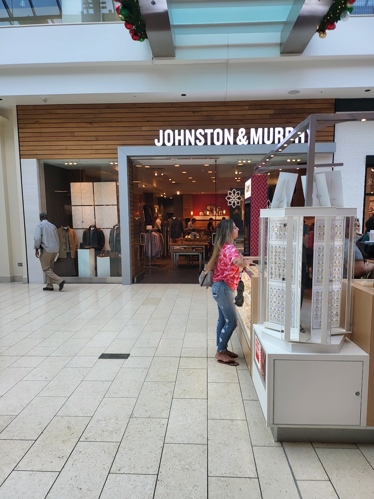 Johnston & Murphy in Lakewood Ranch, FL