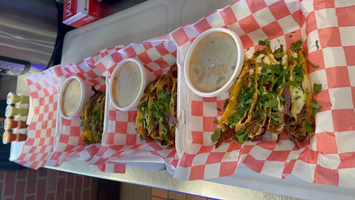 Smash Burgers & Tacos in Lakewood Ranch, FL