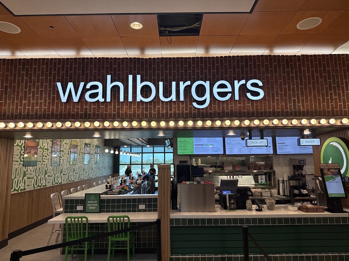 Wahlburgers in Lakewood Ranch, FL